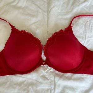 Victoria’s Secret red lace trip push up bra